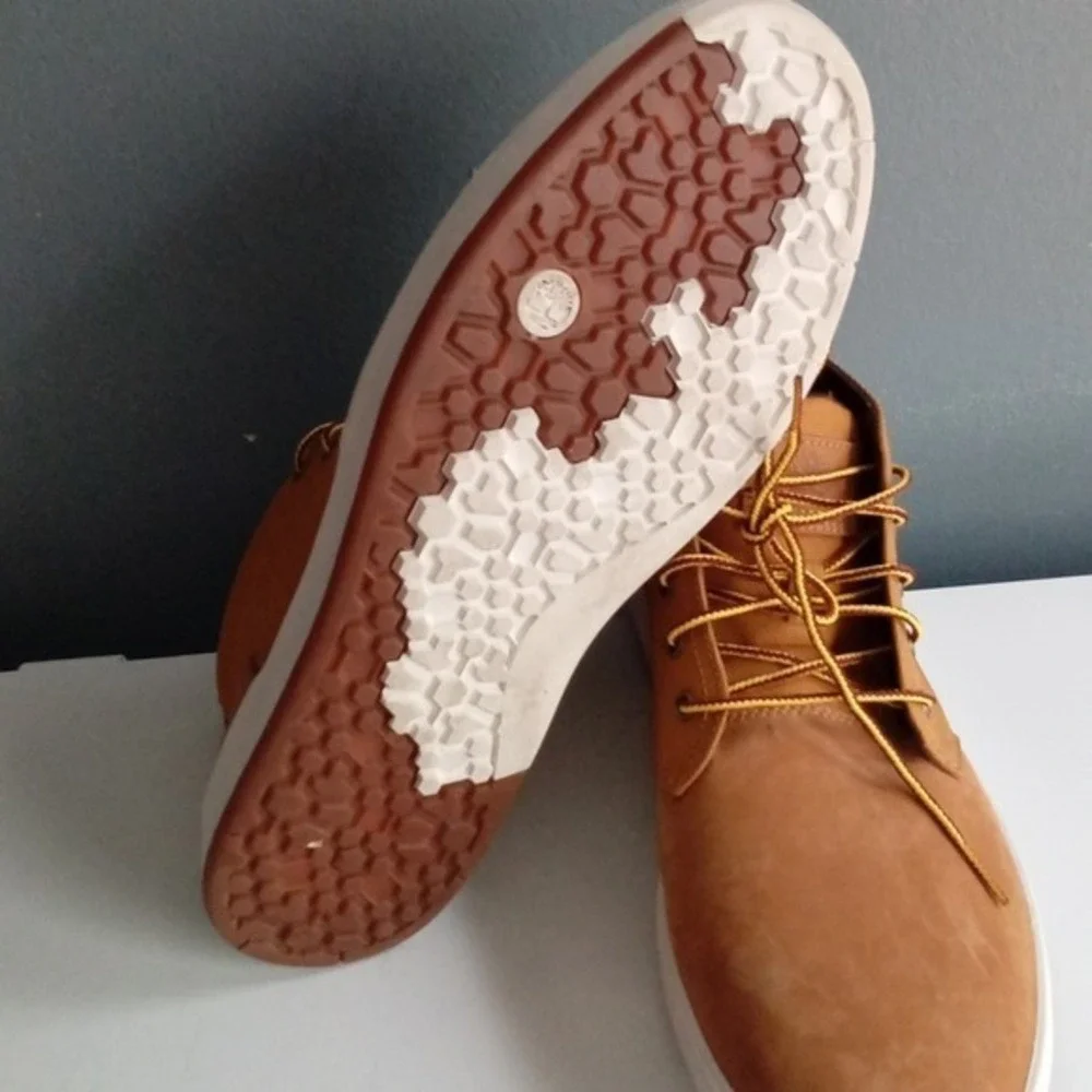 Timberland Groveton Chukka Wheat Nubuck Leather Mid Top Sneakers A1GIG Mens 10.5
